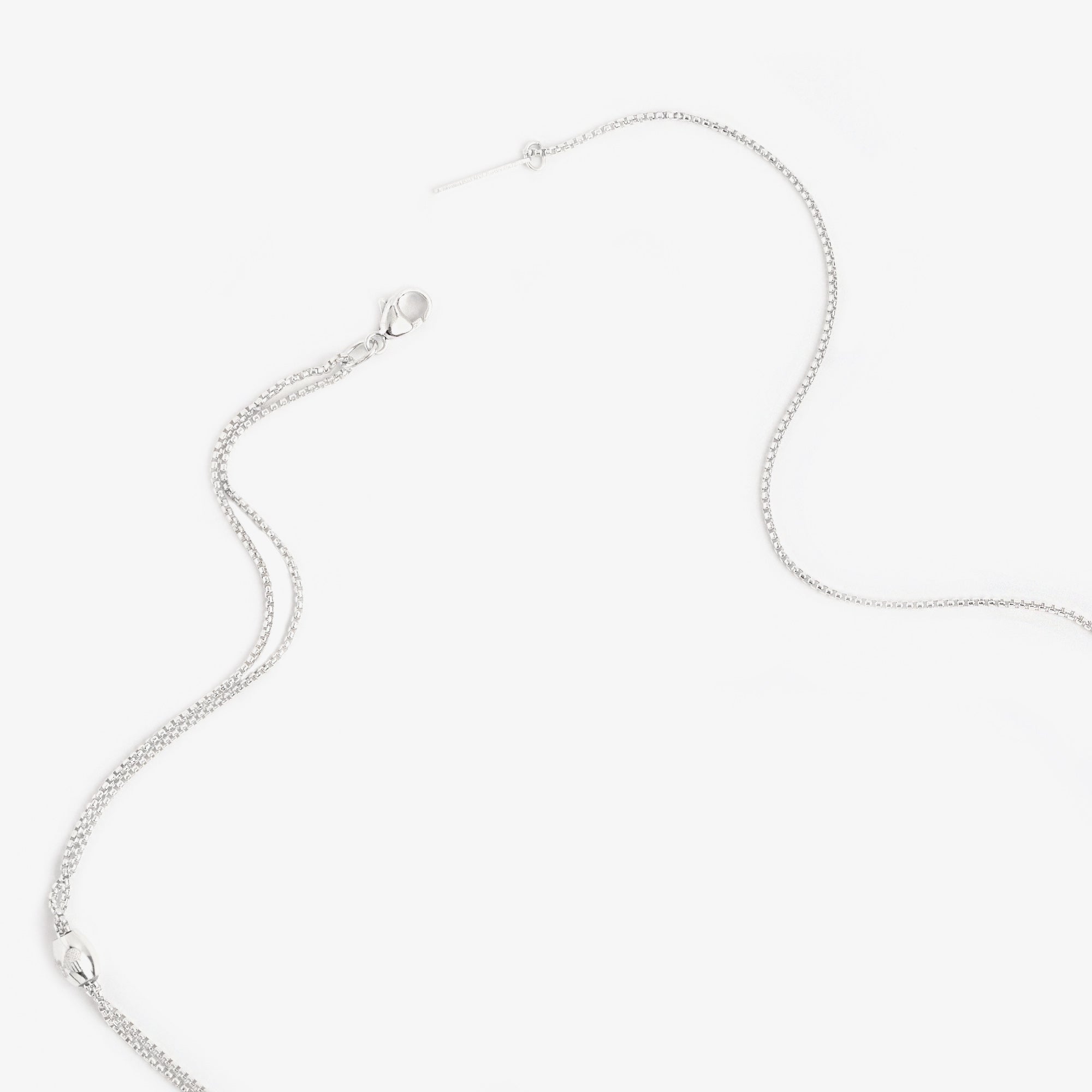 Daisy + 'Mom' Necklace